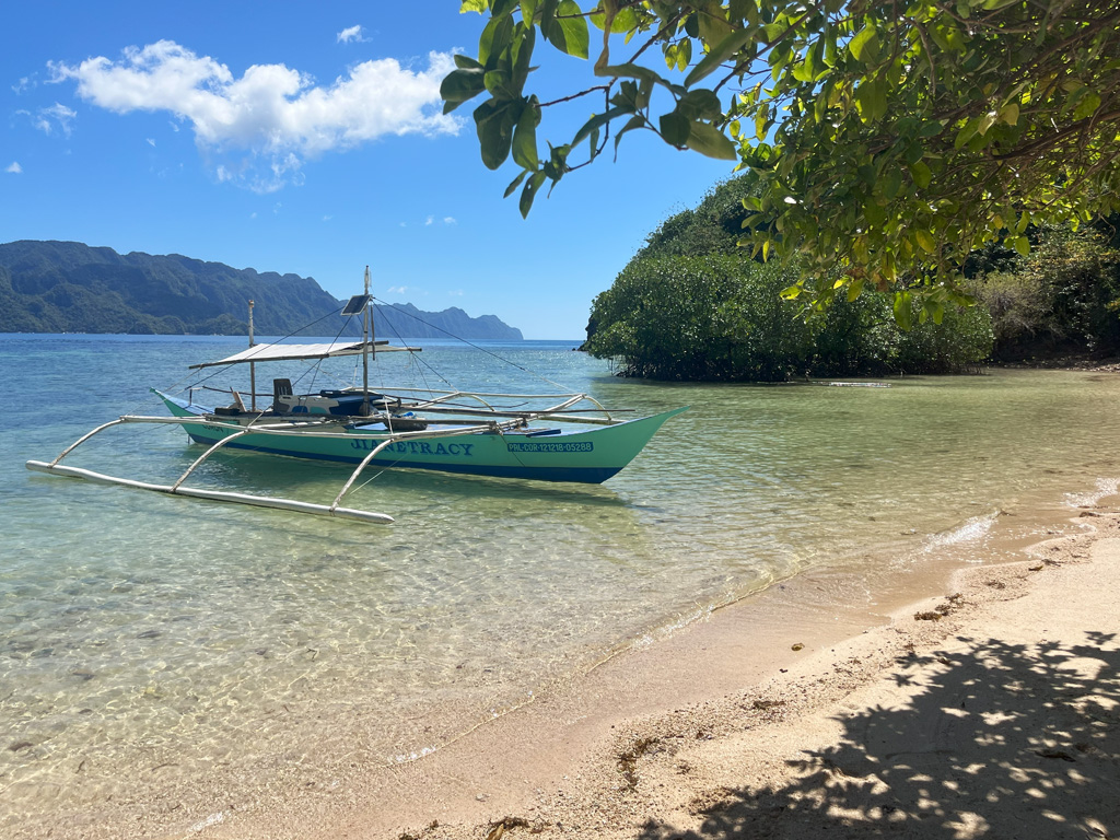 island-hopping-coron